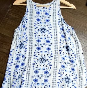 Old Navy swing tank, white with blue floral print, size M